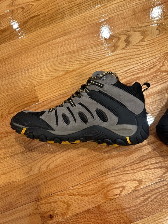 Merrell Black and Gray Athletic Shoes with Yellow Accents - Picture 4 of 8